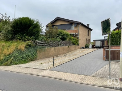Hausansicht / Straße
