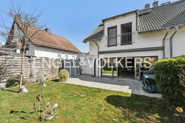 Bild: eeb93cc2-3a3f-4502-b181-50f667