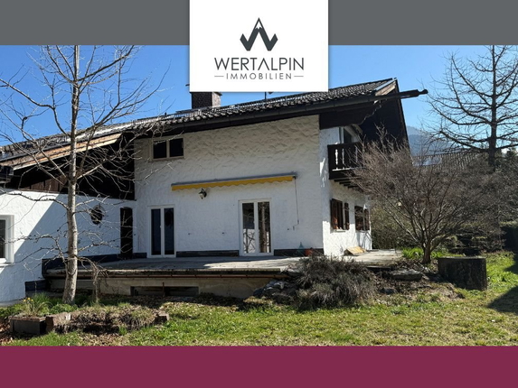 Bild: Haus mit Bergblick