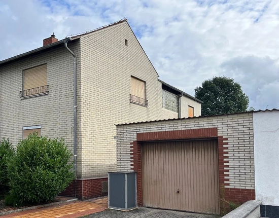 Bild: Vorderansicht Haus
