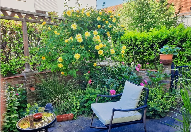 Bild: Junges Haus Baujahr 2000