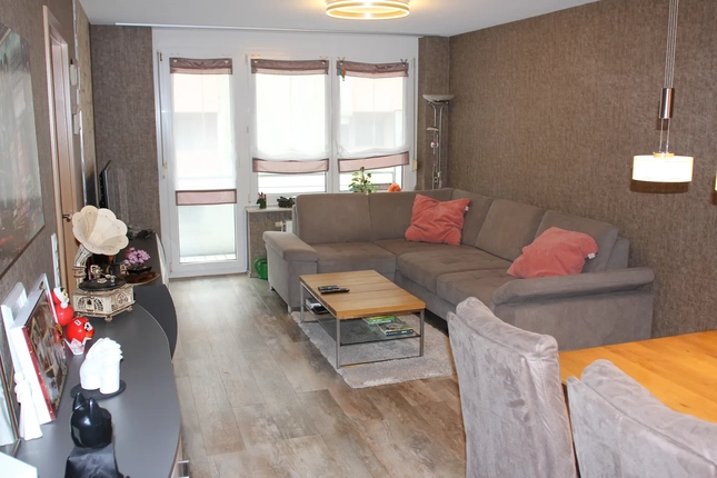 Bild: Wohn- u. Esszimmer Ansicht 1