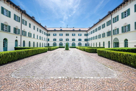 Wohngebäude