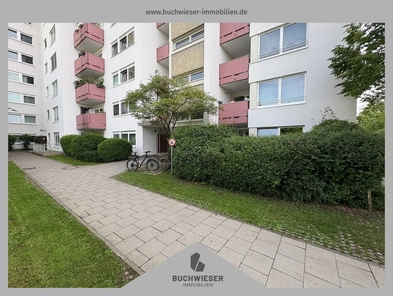 Blick auf die Wohnanlage.jpg
