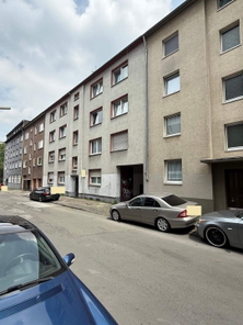 Straßenansicht (Haus 2)