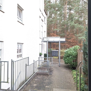 Eingangsbereich, Lage
