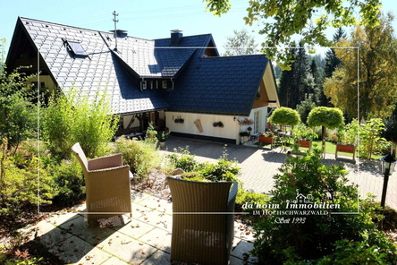 Elegantes-Gästehaus-in-Schluchseeunsch_.JPG