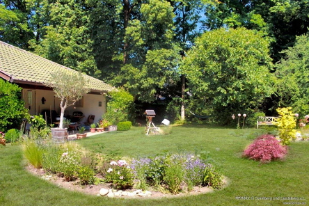 Haus Gartenansicht