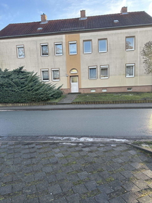 Gebäudeansicht.jpg