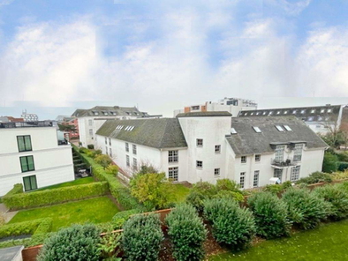 Ausblick vom großen Ostbalkon
