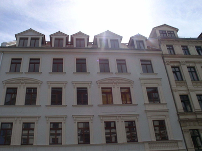 Außenansicht straßenseitig.JPG