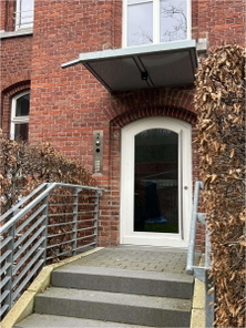 Peter Dondorf Immobilien - Haustür