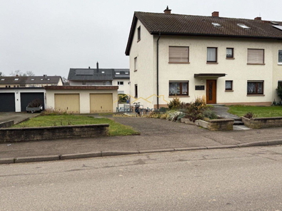 Doppelhaushälfte