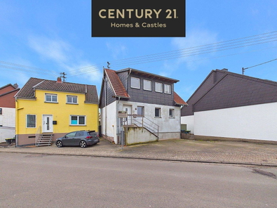 Front des Hauses