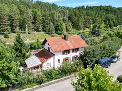 Gebäudeansicht - Drohne