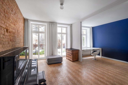 Zimmer mit Blick zur Terrasse 1