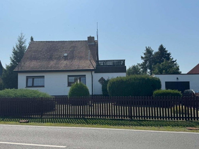 Straßenansicht