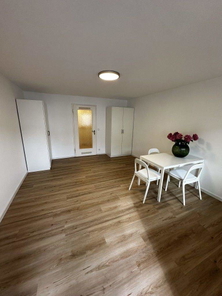 Wohn-Schlafzimmer