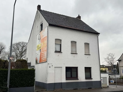 Straßenansicht 1