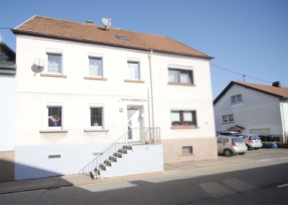 Straßenansicht