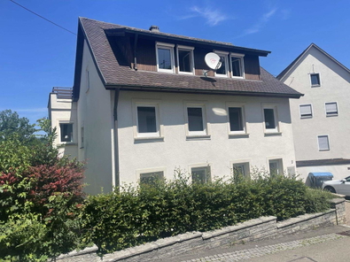 Wohn- und Geschäftshaus
