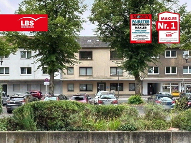 Hausansicht und Umgebung