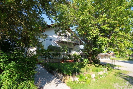 Wohnhaus / Eingang / Hof