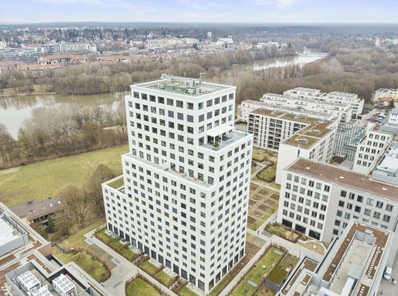 Blick Gebäude Whg 16. OG