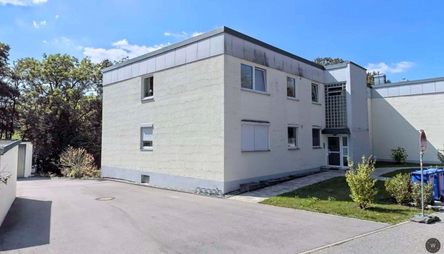 Gebäude mit Eingang