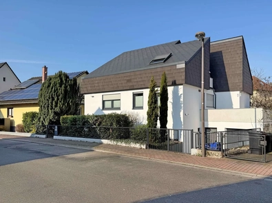 Straßenansicht