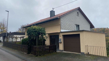 Straßenansicht