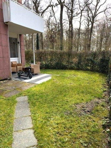 Terrasse mit Gartenanteil