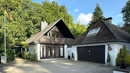 01 Außenansicht West