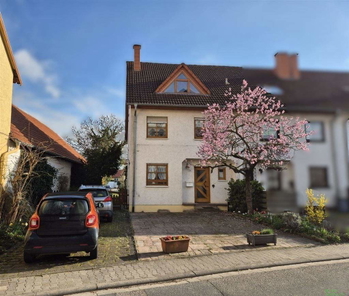 Hausansicht Strasse