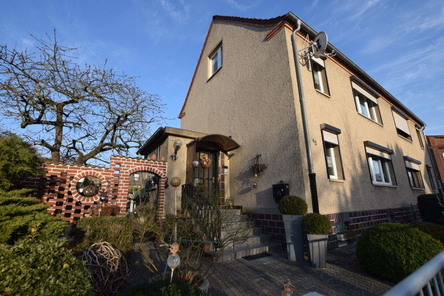Straßenansicht