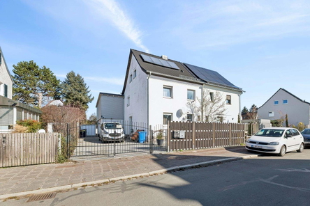 Straßenansicht