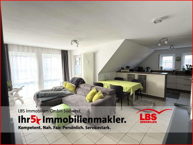 Wohn- und Essbereich mit Terrassenzugang