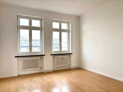 Zimmer zum Hof