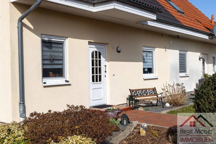 Doppelhaushälfte links