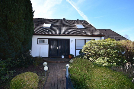 Straßenansicht..jpg