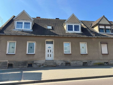 Straßenansicht