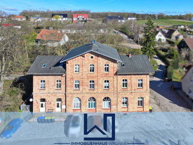 Denkmalgeschütztes Mehrfamilienhaus