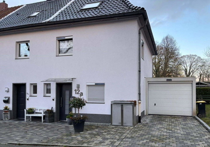 Straßenansicht.jpg