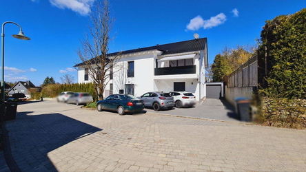 Stellplatz vor dem Haus