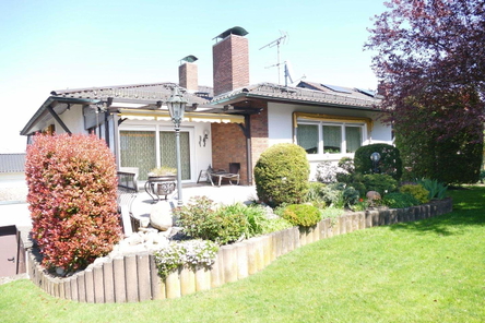 Haus Gartenansicht