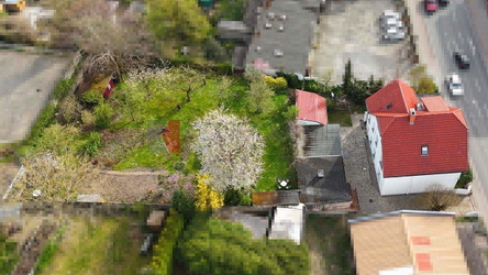 großes Grundstück