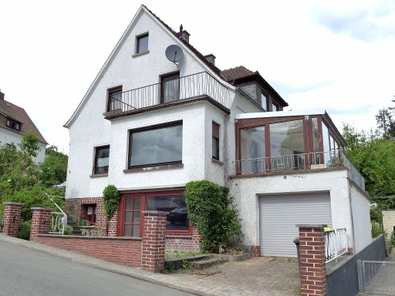Straßenansicht