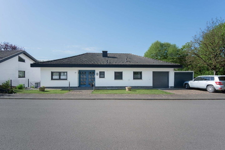 Straßenansicht