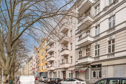 Straßenansicht