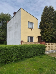 Straßenfront